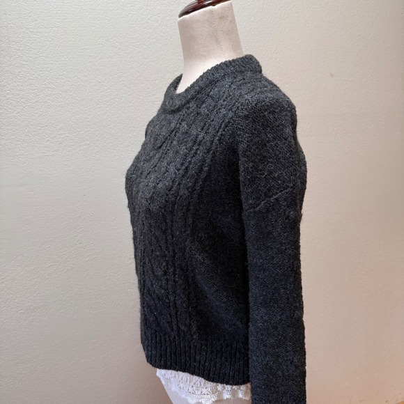 Old Navy Wool Blend Chunky Cable Knit Charcoal Gray Pullover Sweater Women XS - Picture 11 of 13